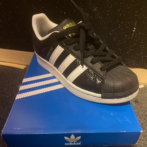 black/white superstar shell toe adidas - Picture 2 of 5